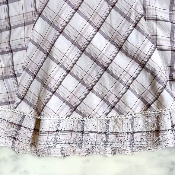 Limited Too multi color sparkling plaid skirt w/embroidery, layers and lining. - Picture 5 of 8